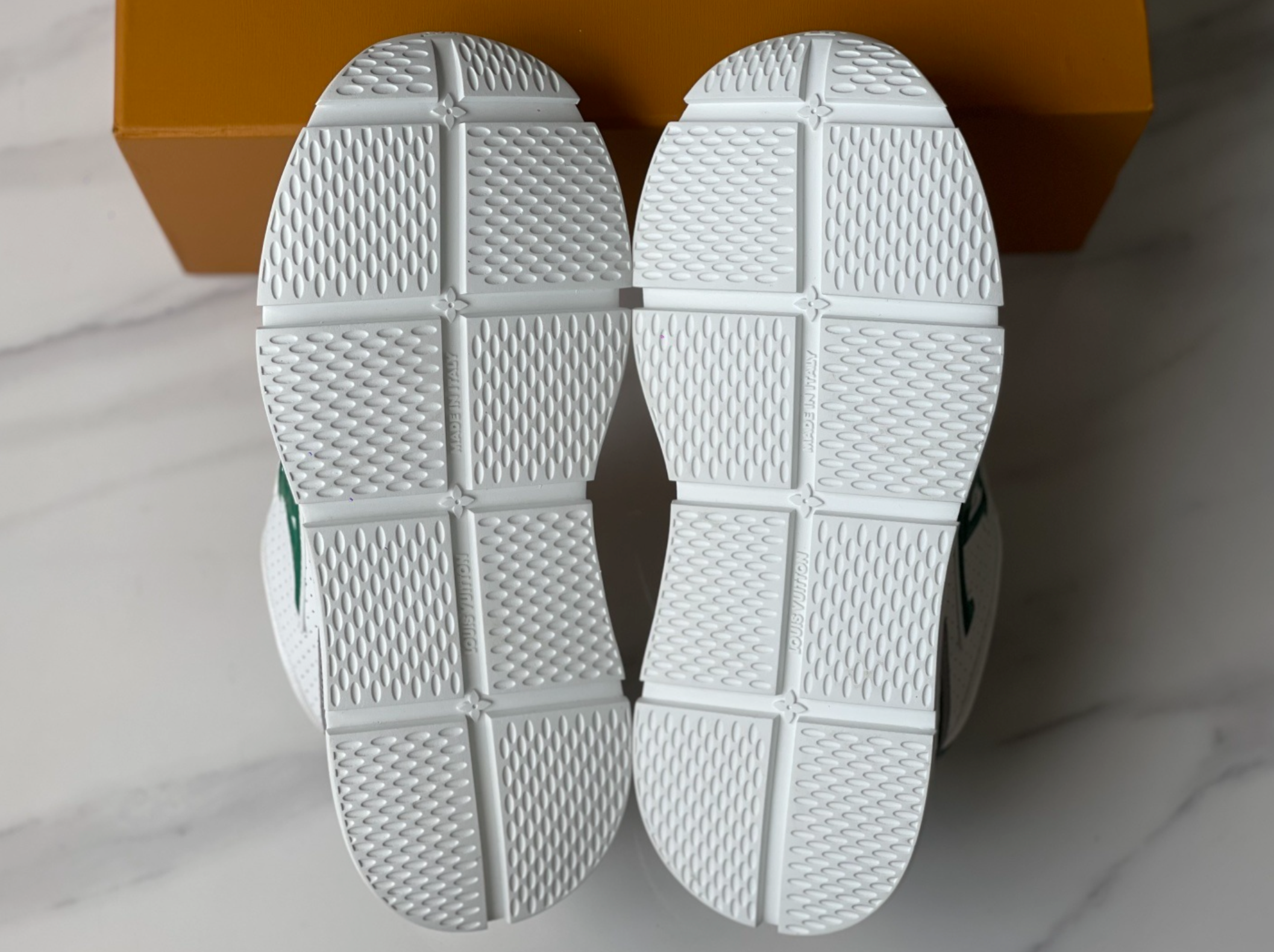 Tênis New Louis Vuitton Branco/Verde