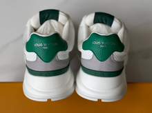 Carregar imagem no visualizador da galeria, Tênis New Louis Vuitton Branco/Verde
