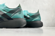 Carregar imagem no visualizador da galeria, Adidas Adizero Adios Pro Evo 1
