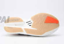 Carregar imagem no visualizador da galeria, Adidas Adizero Adios Pro 4
