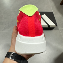 Carregar imagem no visualizador da galeria, Adidas Adizero Adios Pro 4 (Cópia)
