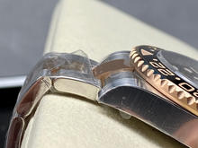 Carregar imagem no visualizador da galeria, Rolex GMT-Master II  'Root Beer' aço inoxidável ouro rose "Super C"
