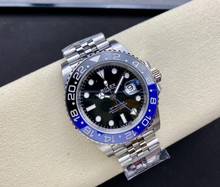 Carregar imagem no visualizador da galeria, Rolex GMT-Master II 40MM "Batgirl" Jubilee de Aço Inoxidável "Super C"
