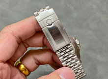 Carregar imagem no visualizador da galeria, Rolex GMT-Master II 'Pepsi' Pulseira Jubilee aço inoxidável mostrador preto "Super C" (Cópia)
