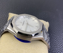 Carregar imagem no visualizador da galeria, Audemars Piguet Royal Oak
