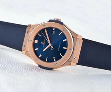 Carregar imagem no visualizador da galeria, Relógio Hublot Classic Rose
