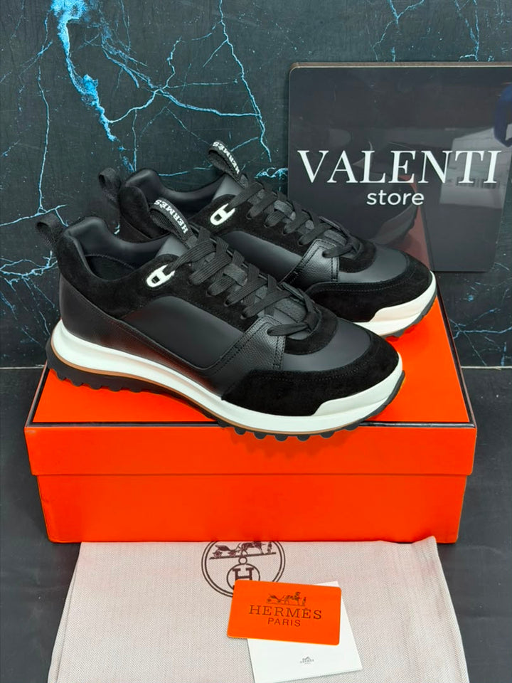 Sneaker Herm Black Especial