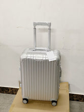Carregar imagem no visualizador da galeria, Mala Rimowa Cabin
