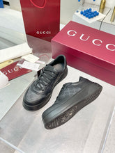 Carregar imagem no visualizador da galeria, Gucci GG Sneaker Black
