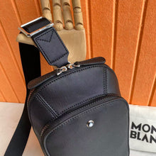 Carregar imagem no visualizador da galeria, Mochila Montblanc
