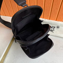 Carregar imagem no visualizador da galeria, Mochila Montblanc
