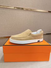 Carregar imagem no visualizador da galeria, Hermes Slip-On Kiddy
