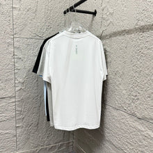 Carregar imagem no visualizador da galeria, Camiseta Loewe x On
