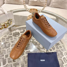 Carregar imagem no visualizador da galeria, Tênis Prada Montecarlo Re-Edition 2005 Caramel
