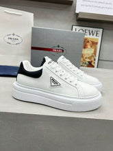 Carregar imagem no visualizador da galeria, Prada Downtown White Black
