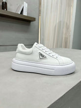 Carregar imagem no visualizador da galeria, Prada Downtown White
