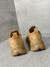Carregar imagem no visualizador da galeria, LOEWE x On Cloudtilt Dark Sand
