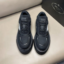 Carregar imagem no visualizador da galeria, Tênis Prada Prax Macro Black.
