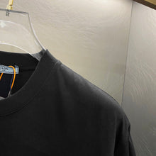 Carregar imagem no visualizador da galeria, Camiseta Prada Black
