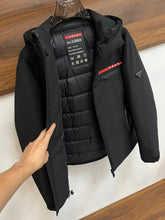 Carregar imagem no visualizador da galeria, Light technical fabric windbreaker
