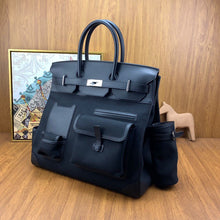 Cargar imagen en el visor de la galería, Hermès Haut à Courroies Negro
