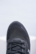 Carregar imagem no visualizador da galeria, Nike Vomero Premium

