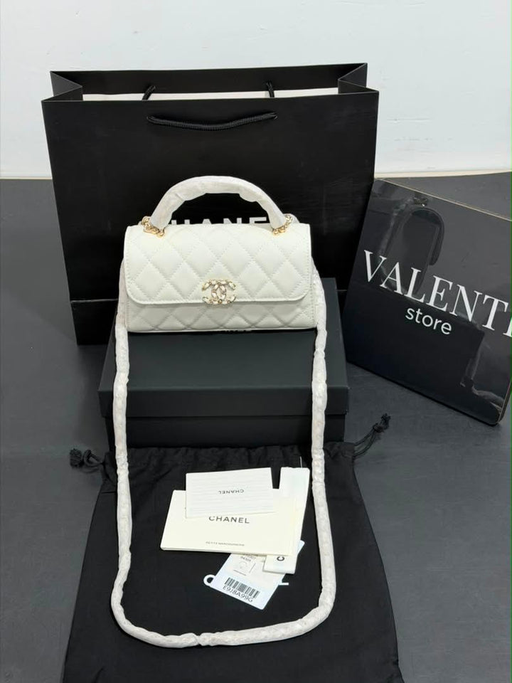 Bolso Chanel blanco pequeño