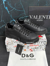 Carregar imagem no visualizador da galeria, Tênis D&amp;G Black
