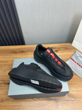 Carregar imagem no visualizador da galeria, Tênis Prada Preto
