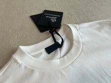 Carregar imagem no visualizador da galeria, T-Shorts Moncler Single White
