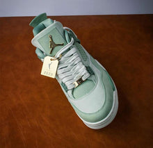 Carregar imagem no visualizador da galeria, Air Jordan 4 "First Class"
