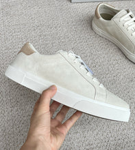 Carregar imagem no visualizador da galeria, Tênis Brunello Cucinelli Camurça claro
