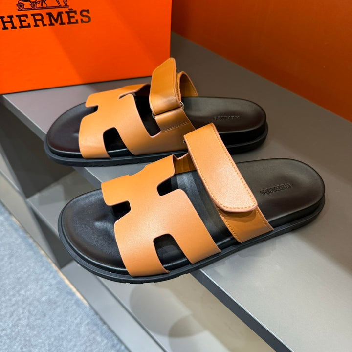 Sandália "Chypre" Hermès Marrom