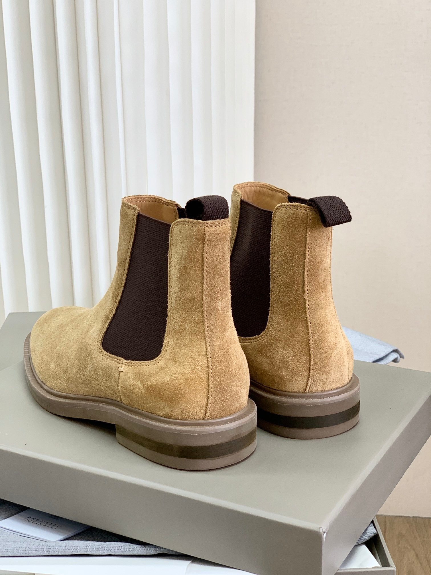 Bota Brunello Cucinelli Suede Chelsea