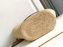 Carregar imagem no visualizador da galeria, Bolsa CELINE Medium supple panier in raffia and calfskin
