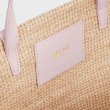 Carregar imagem no visualizador da galeria, Bolsa CELINE Medium supple panier in raffia and calfskin
