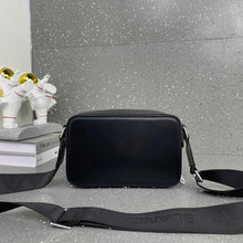 Carregar imagem no visualizador da galeria, Montblanc Sartorial
