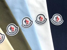 Carregar imagem no visualizador da galeria, T-Shorts Moncler Dark Blue
