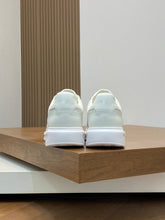 Carregar imagem no visualizador da galeria, Beverly Hills White
