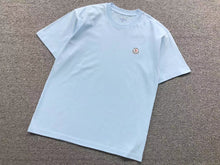 Carregar imagem no visualizador da galeria, T-Shorts Moncler Blue Pool
