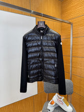 Carregar imagem no visualizador da galeria, Jaqueta Moncler All Black
