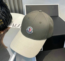 Carregar imagem no visualizador da galeria, Boné Moncler
