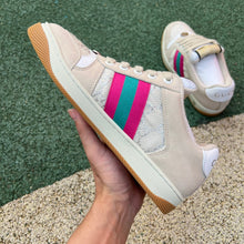 Carregar imagem no visualizador da galeria, Gucci Screener Cream Leather
