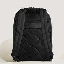 Cargar imagen en el visor de la galería, Mochila Montblanc Negra Extreme
