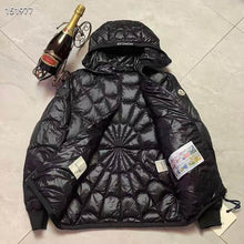 Carregar imagem no visualizador da galeria, Moncler Spider
