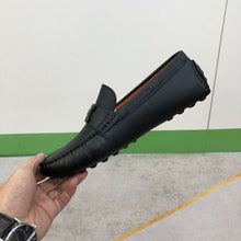 Cargar imagen en el visor de la galería, Mocasín HM All Black
