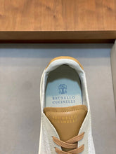 Carregar imagem no visualizador da galeria, Tênis Brunello Cucinelli Urban Suede Cloud
