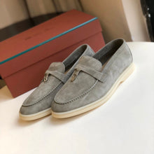 Carregar imagem no visualizador da galeria, Mocassim Loro Piana Summer Cad Grey Suede
