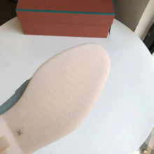 Carregar imagem no visualizador da galeria, Mocassim Loro Piana Summer Cad Light Blue Suede
