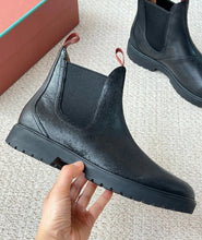 Carregar imagem no visualizador da galeria, Bota Chelsea Loro Piana Black
